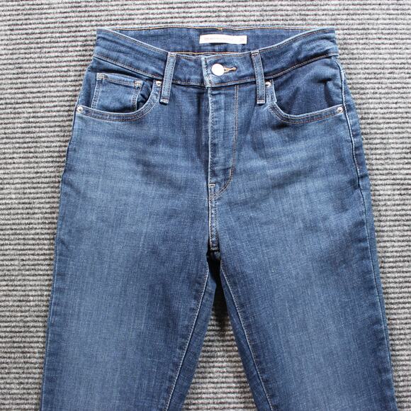 Levi's 725 Jeans Women's 26x28 Blue High Rise Bootcut Stretch - Picture 3 of 9